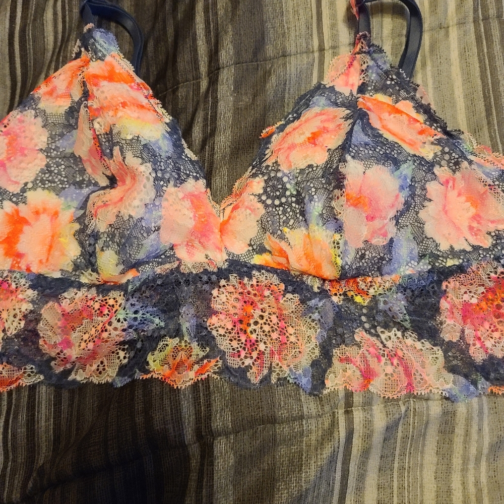 Floral lace bralette